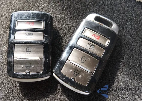 2014 Kia Cadenza Premium из США, поврежденный, VIN KNALN4D77E5157951